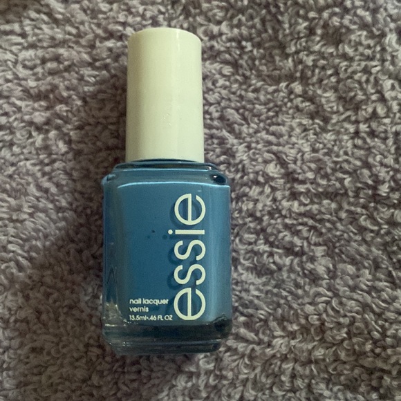 Essie - Picture 3 of 5